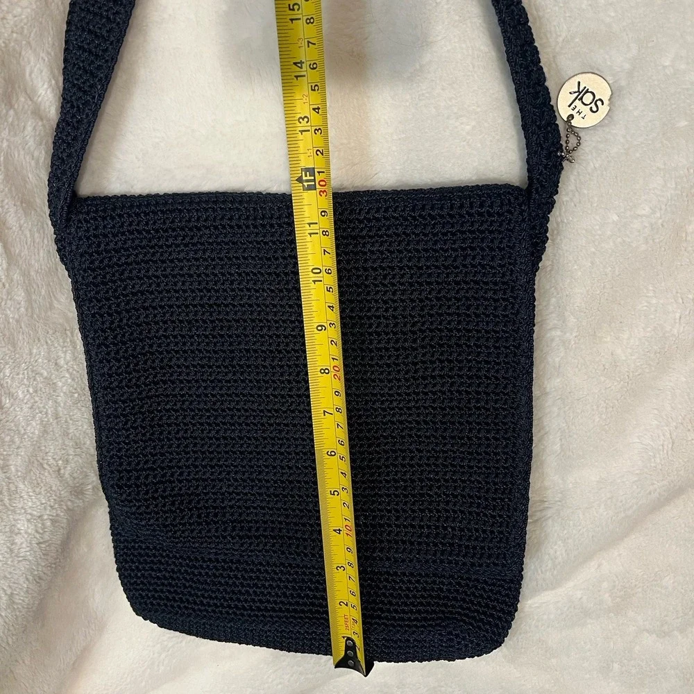 The Sak Crochet Crossbody Shoulder Bag Purse Navy‎ with Flap READ pen marks